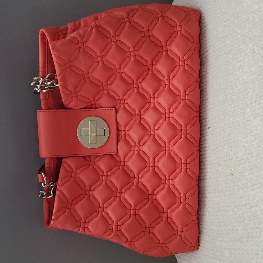Kate Spade coral handbag with gold chain straps
